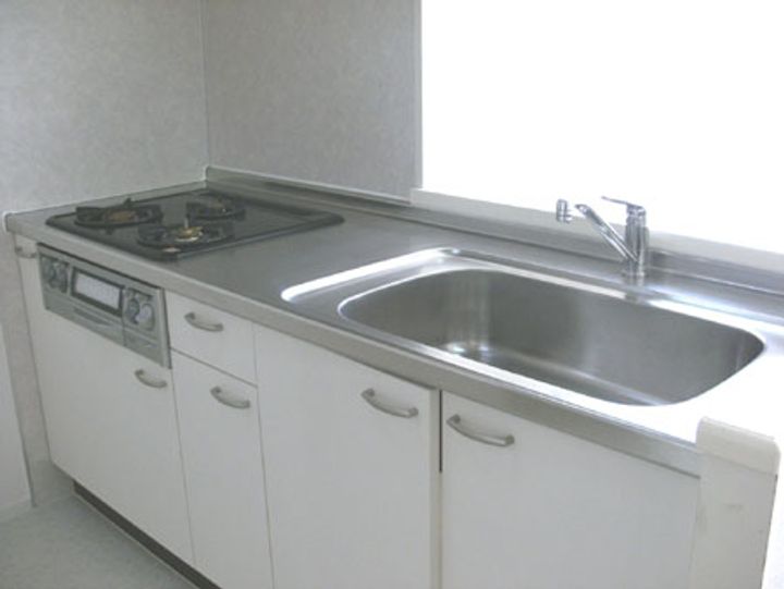 大阪府泉大津市旭町(マンション)の賃貸物件のキッチン