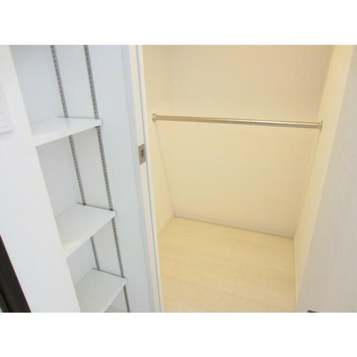 東京都新宿区西新宿3(マンション)の賃貸物件の内装