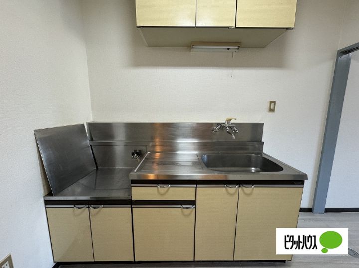 ロイヤルマンション九里巾のキッチン