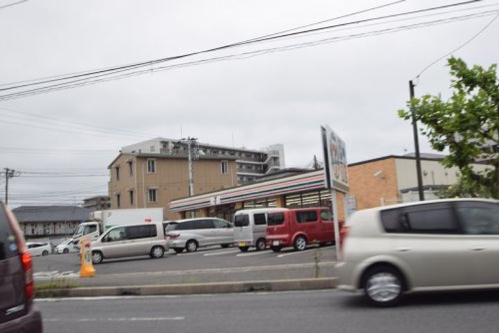 メゾン・タカツの周辺