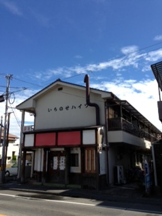 ハイツ一瀬の外観