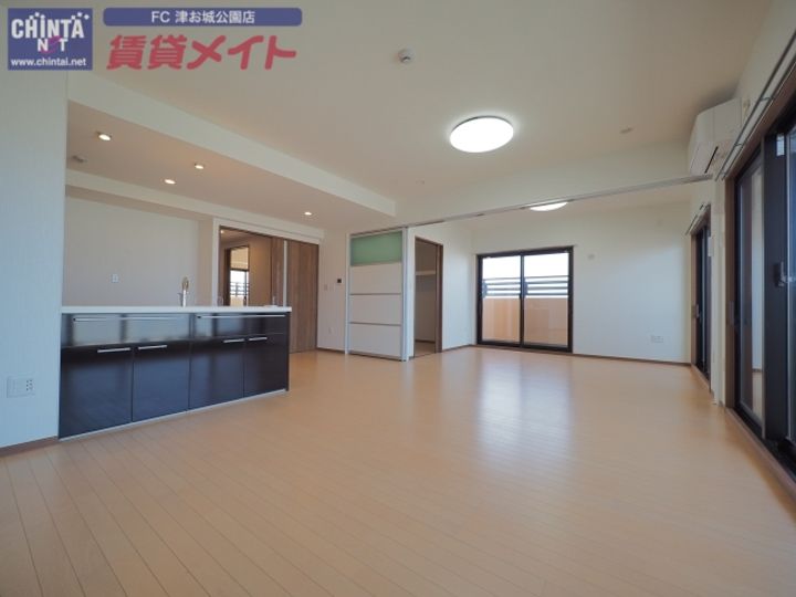 コーディアルコート 津の居間