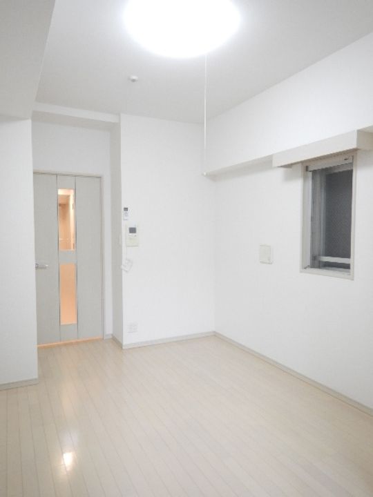 グランド・ガーラ銀座の居間