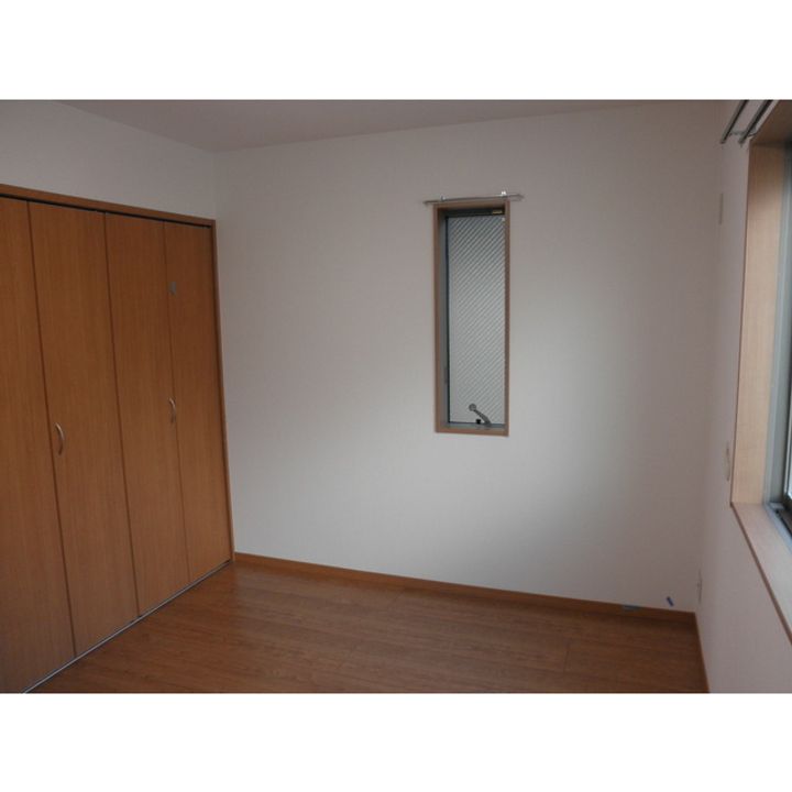 大阪府八尾市萱振町6(アパート)の賃貸物件の居間