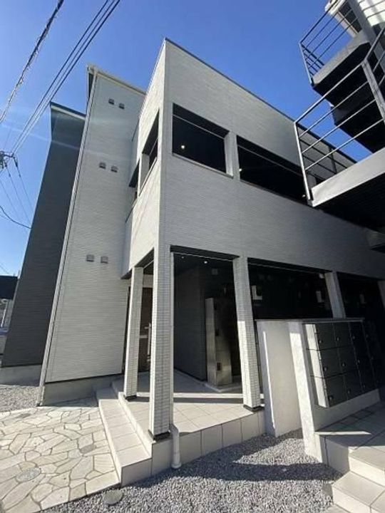 アザーレキュリオス柿生の外観