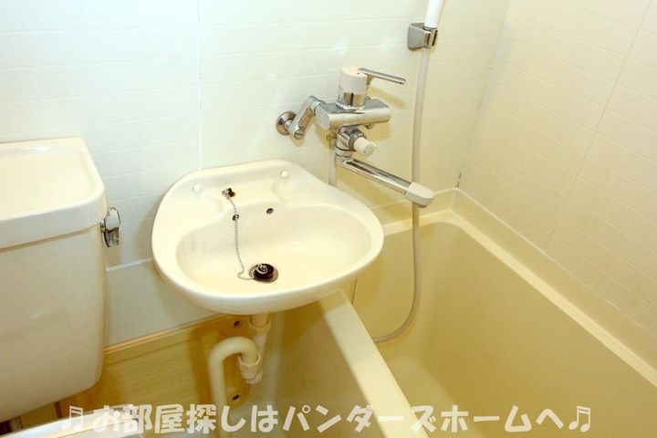 ウイングコートの内装
