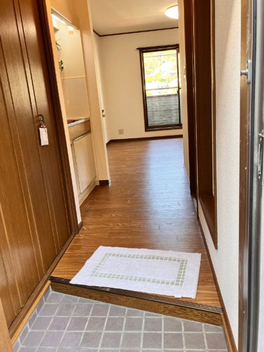 ガーデンハウス白百合の玄関