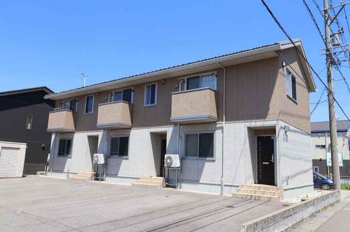 石川県金沢市朝霧台1(一戸建)の賃貸物件の外観