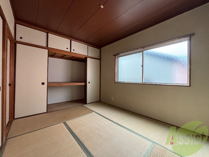 ヒルト丸山の内装