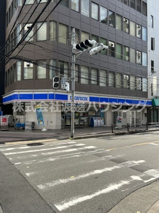 ラファイン江坂の周辺