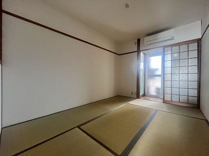 大阪府枚方市伊加賀本町(アパート)の賃貸物件の居間