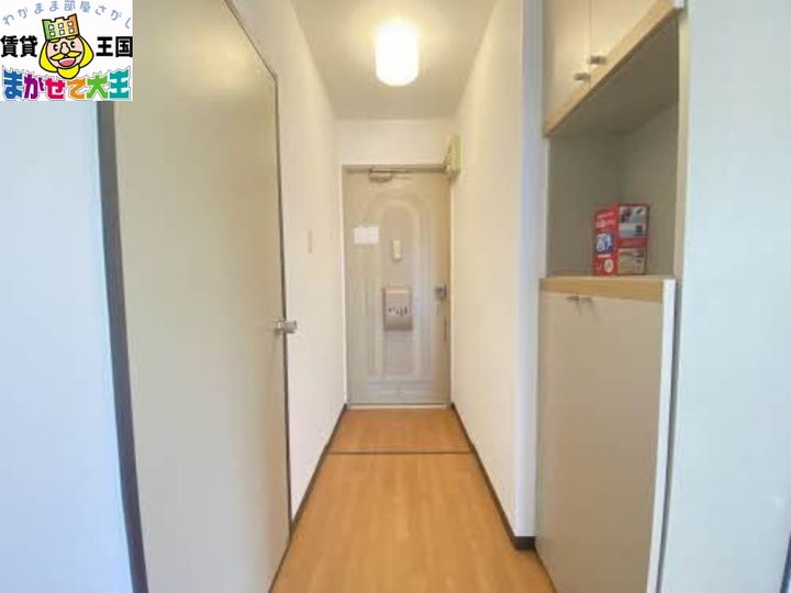 長崎県西彼杵郡長与町高田郷(アパート)の賃貸物件の玄関