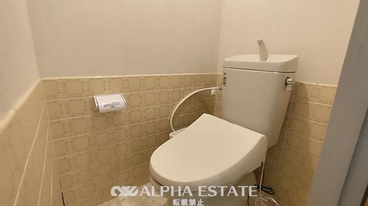 エクセレント照国の内装