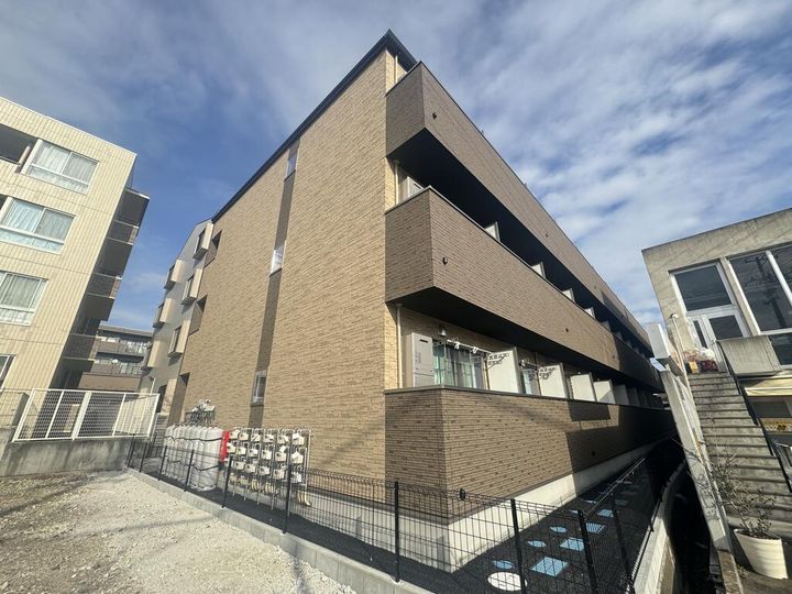 宮城県仙台市泉区市名坂字町(アパート)の賃貸物件の外観