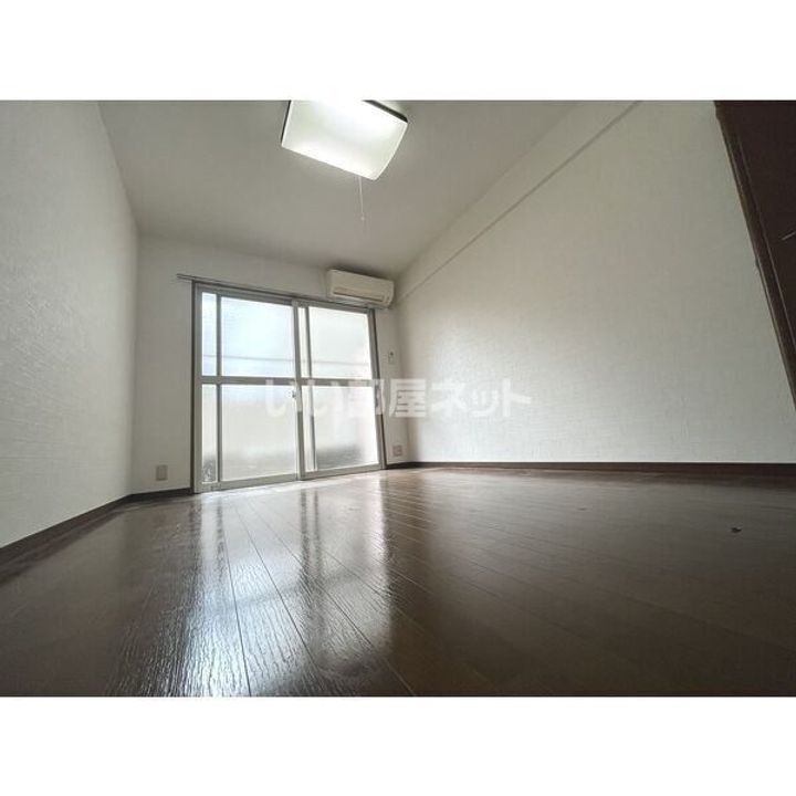 ローゼヒノの内装