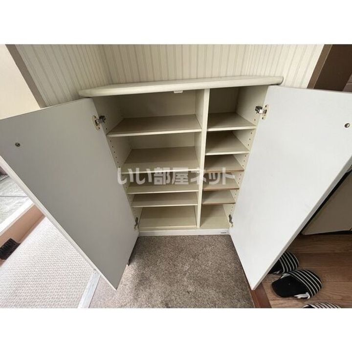 ローゼヒノの玄関