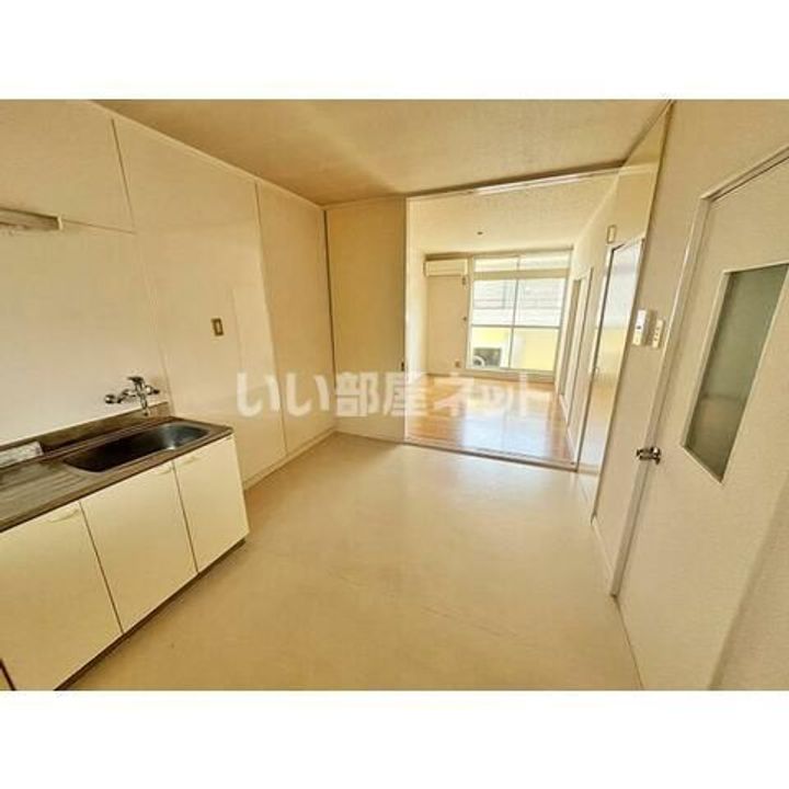 神奈川県厚木市愛甲4(アパート)の賃貸物件の内装