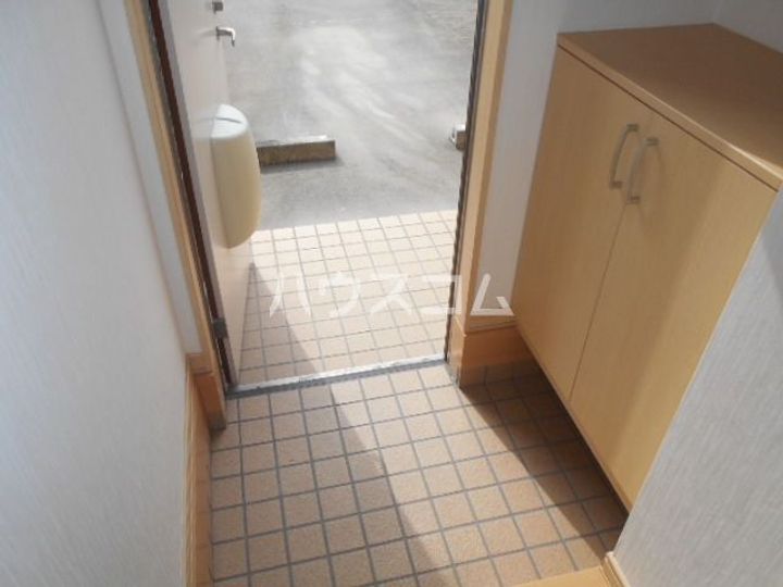 群馬県太田市西新町(一戸建)の賃貸物件の玄関