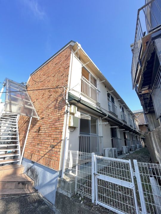 コーポランタナの外観