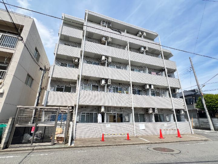 クリオ西八王子壱番館の外観