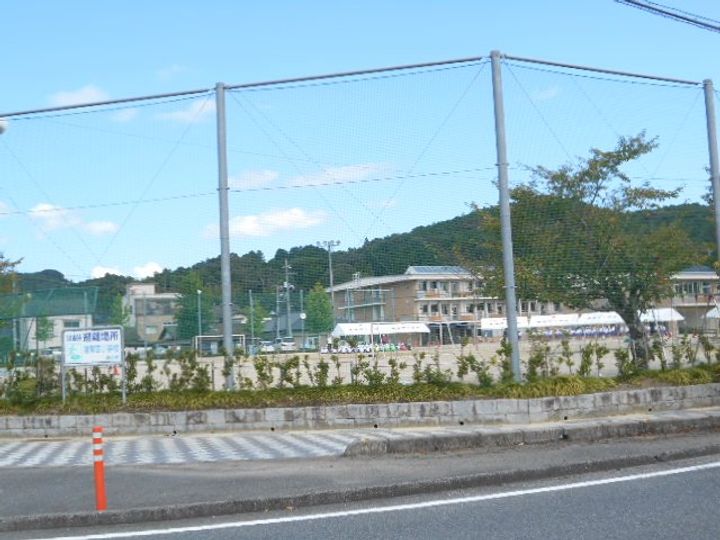 ウィンコート5の周辺