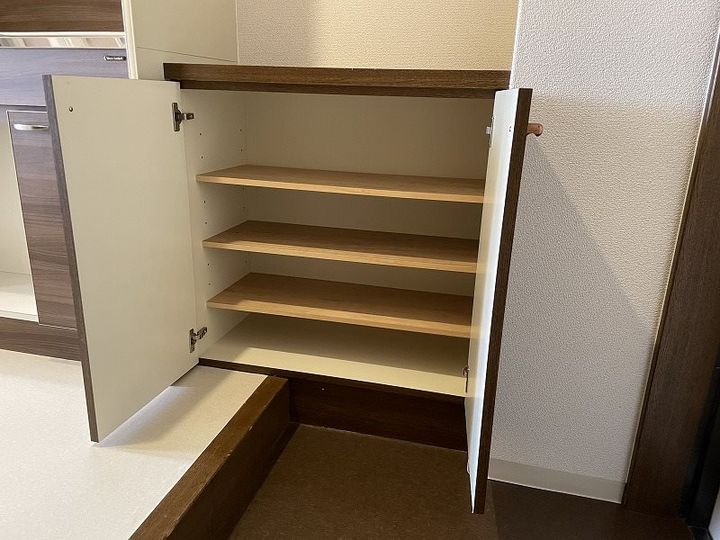 エクシードIIの玄関