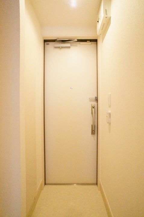 神奈川県大和市中央2(アパート)の賃貸物件の玄関