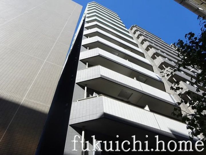 東京都渋谷区本町1(マンション)の賃貸物件の外観