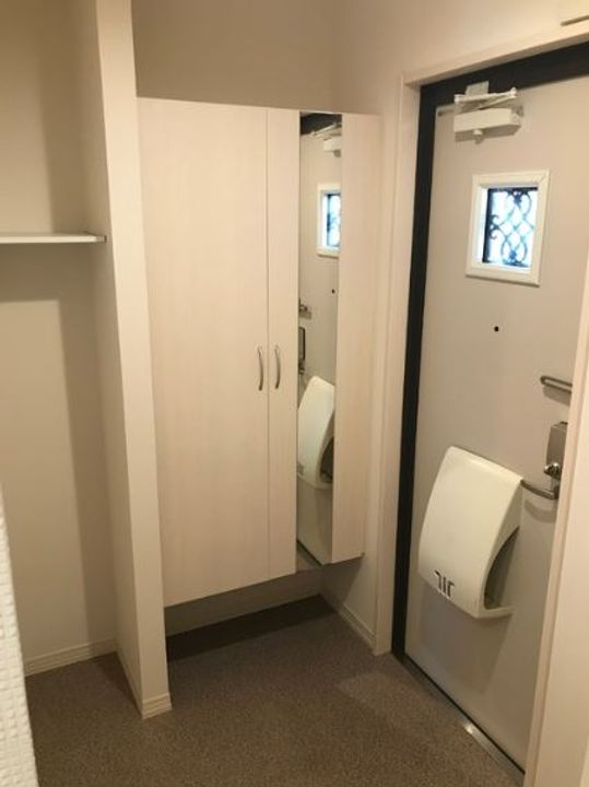 大阪府堺市南区美木多上(アパート)の賃貸物件の玄関