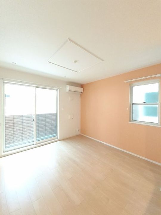 クラール南庄町 Cの居間