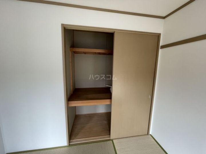 パナハイツ葉鹿の内装