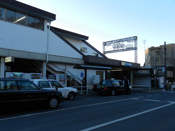 ブルク大澤の周辺