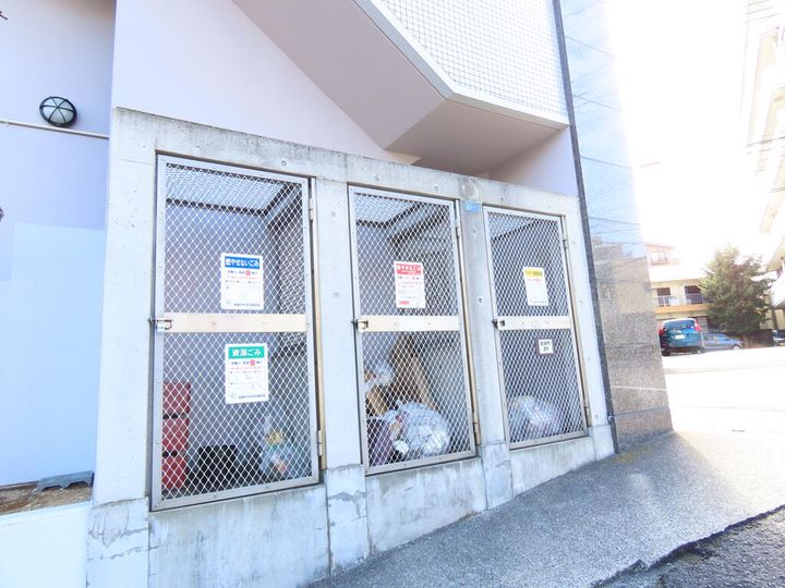 第3川尾ビルの地図