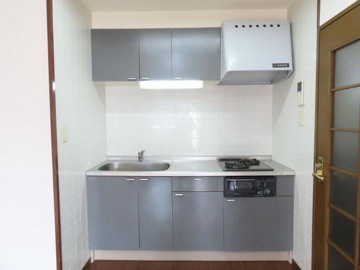 第3川尾ビルのキッチン