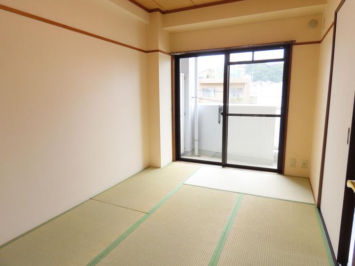 第3川尾ビルの内装