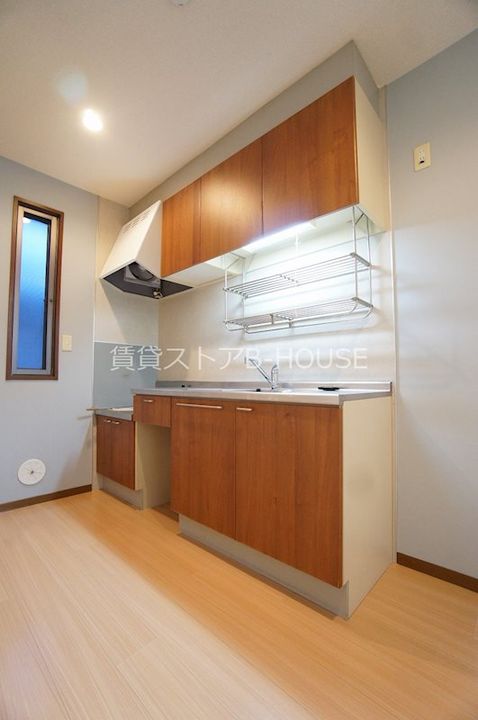 神奈川県平塚市撫子原(アパート)の賃貸物件のキッチン