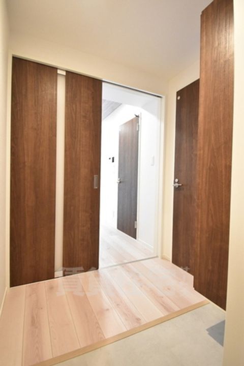 MOVE一宮WESTの玄関