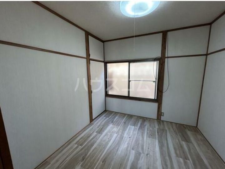 パーク稲穂の居間