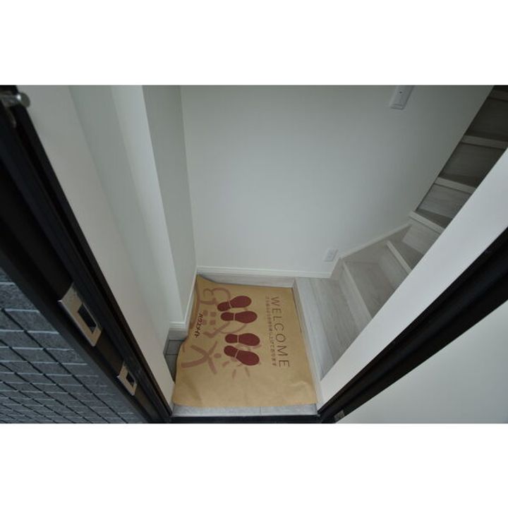 宮城県仙台市太白区根岸町(アパート)の賃貸物件の玄関