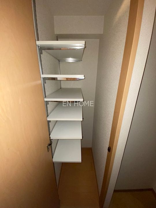 プレ上本町の内装