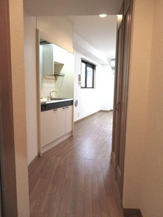 目白KT和光の玄関