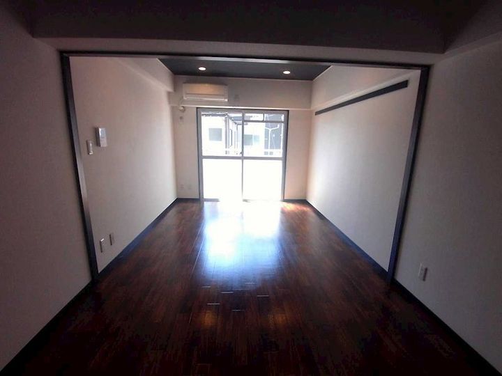 羽根木ハウジングIIの居間