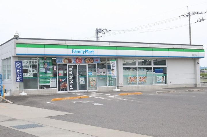 メゾングリーン Bの周辺