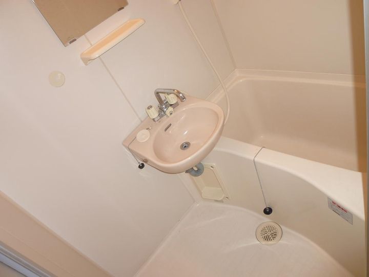 メゾンH&Dの風呂