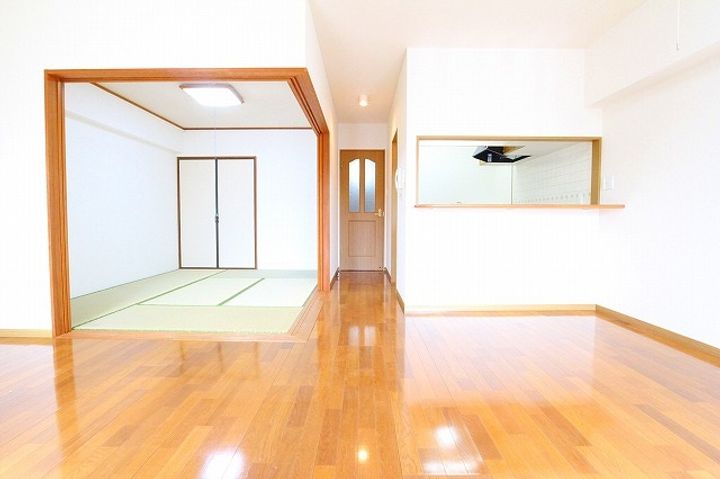 ブルーメンダールマンションB棟のキッチン