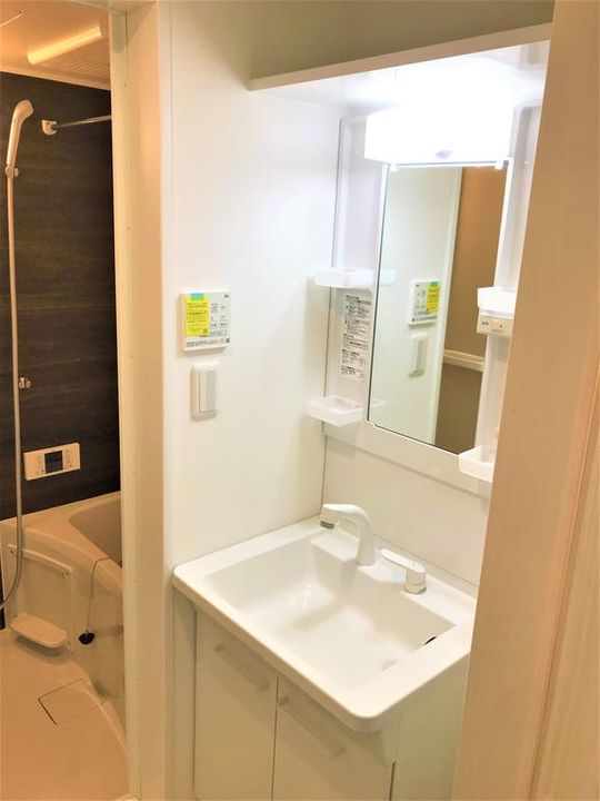 ガーデンplus黒髪の内装