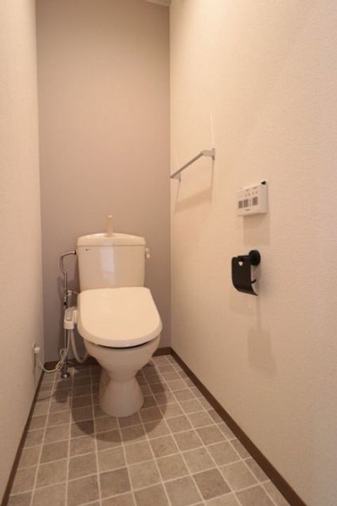 新潟県長岡市古正寺3(アパート)の賃貸物件の内装