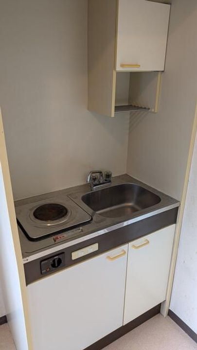 モロマンションB棟のキッチン