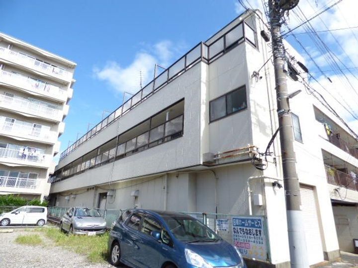 モロマンションB棟の外観