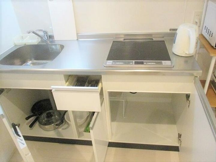 YADOKARI志村坂上のキッチン